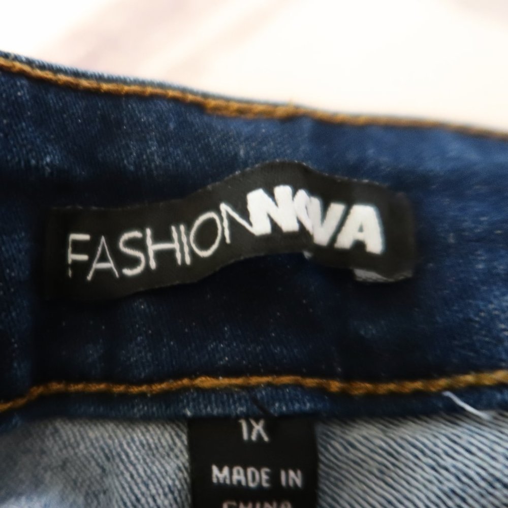 High Rise Skinny Jean - Picture 3 of 4